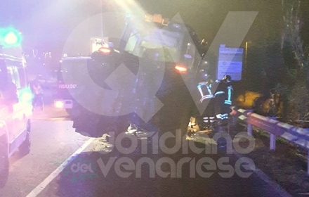 INCIDENTE A RIVOLI - Un trattore e un'auto si scontrano: due feriti, portati in ospedale