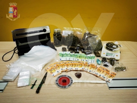 RIVOLI-COLLEGNO - Droga nascosta in auto e in casa: 25enne arrestato due volte in sei mesi