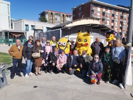 BORGARO - Tra Carnevale e Primavera, grande festa in piazza della Repubblica - FOTO