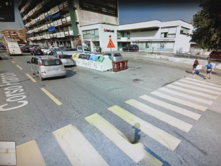 RIVOLI - Investe una donna in corso Francia e scappa: la polizia ricerca testimoni