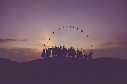 Viaggio di laurea, tra mete e consigli utili: come festeggiare il traguardo raggiunto