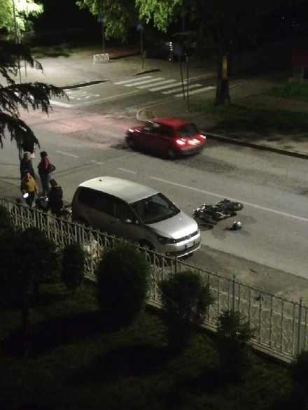 VENARIA - Ancora un incidente in via Barbi Cinti: residenti sul piede di guerra
