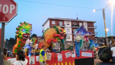 DRUENTO - Un Carnevale Notturno senza precedenti: LE FOTO PIU' BELLE