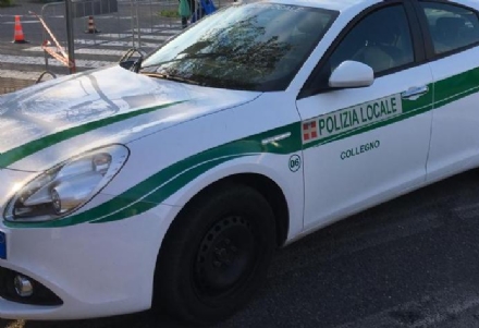 COLLEGNO - Volevano vedersi il concerto dal tetto della Certosa: bloccati da polizia locale e vigili del fuoco