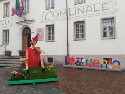 DRUENTO - Il centro diventa il «Paese dei Balocchi» con la mostra dedicata a Pinocchio - FOTO