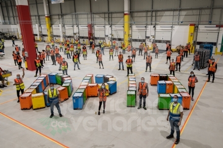 GRUGLIASCO - Entra in funzione il deposito di smistamento di Amazon