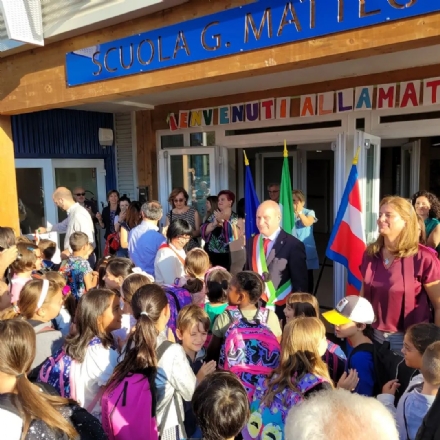 COLLEGNO - Finalmente apre la «Matteotti»: «scuola tecnologica e a impatto zero» - FOTO