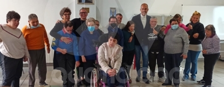 VENARIA - La meravigliosa opera d'arte dei ragazzi del Centro Socio Terapeutico donata alla Città - FOTO