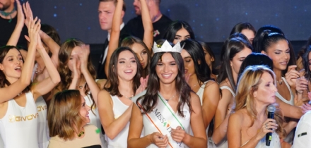 MISS ITALIA è Francesca Bergesio: aveva vinto la tappa di VENARIA lo scorso luglio - FOTO