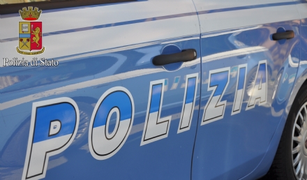 TORINO-COLLEGNO - Evade dai domiciliari e va a Torino per provare a rubare: arrestata