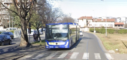 VENARIA - Autista Gtt aggredito da due giovani sul bus: aveva chiesto loro di abbassare lo stereo