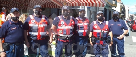 VENARIA - Il mercato del Viale controllato dai volontari dell'Associazione Nazionale Carabinieri