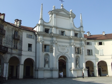 VENARIA - Potenziato il servizio di ecografia. Nasce l'ambulatorio per la terapia antalgica