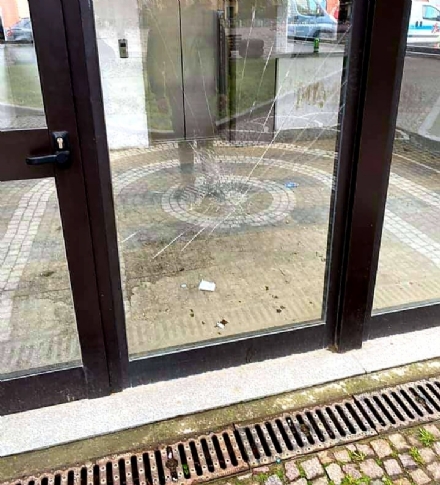 VENARIA - Stop alla vendita di bevande alcoliche negli esercizi di vicinato dalle 18 alle 5