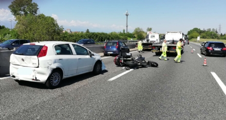 COLLEGNO-RIVOLI - Doppio incidente in tangenziale in pochi minuti: due feriti