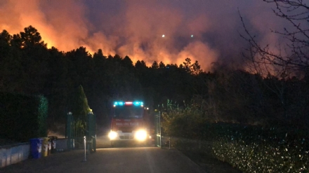 LA CASSA-GIVOLETTO-VARISELLA - Incendi boschivi: altra notte di grande paura