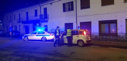 RIVOLI - Percorre corso Susa senza un valido motivo: automobilista denunciata