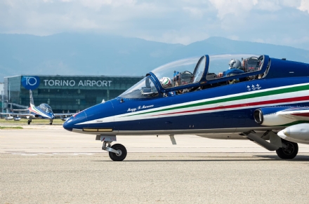 FRECCE TRICOLORI A COLLEGNO - I percorsi delle navette, Gtt prolunga e potenzia la METROPOLITANA