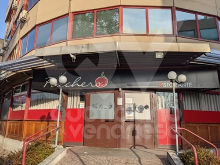 RIVOLI - Aderisce all'iniziative #IoApro: il ristorante «Il Pacchero» chiuso per cinque giorni FOTO
