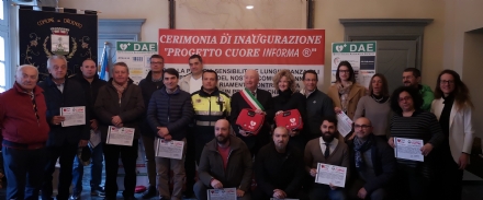 DRUENTO - Una cittadina sempre più cardioprotetta: due defibrillatori in piazza Oropa e al Filatoio