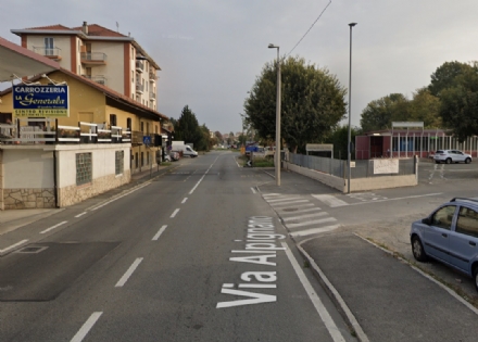 INCIDENTE A RIVOLI - Donna investita in via Alpignano: è grave al Cto