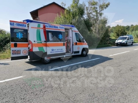 VENARIA - Cade dalla bici lungo la provinciale: 45enne in gravi condizioni al Cto