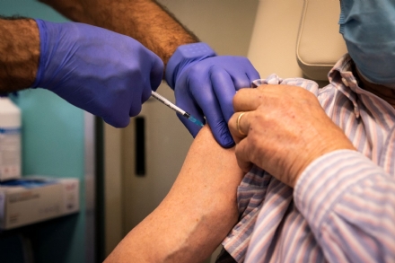 COVID - Una commissione valuterà le vaccinazioni delle persone fragili non nelle categorie ministeriali