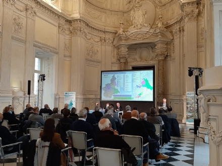VENARIA REALE - Alla Reggia si è discusso di Consorzi irrigui e del futuro dell'acqua in Piemonte