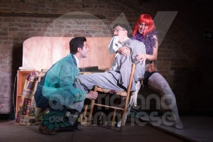 VENARIA - Torna «A Teatro da Te»: sabato sera è «Delitto Imperfetto» con gli Onda Larsen