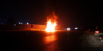 SAVONERA-COLLEGNO-DRUENTO - Auto distrutta dalle fiamme vicino ad Amiat e Cidiu
