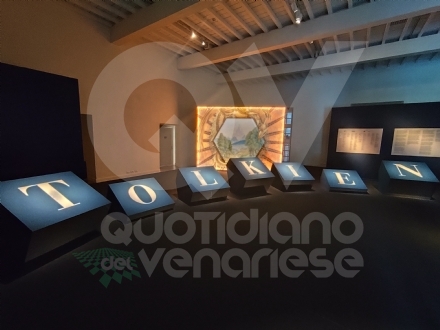 VENARIA - Una mostra dedicata a Tolkien per i 70 anni de «Il Signore degli Anelli» - FOTO
