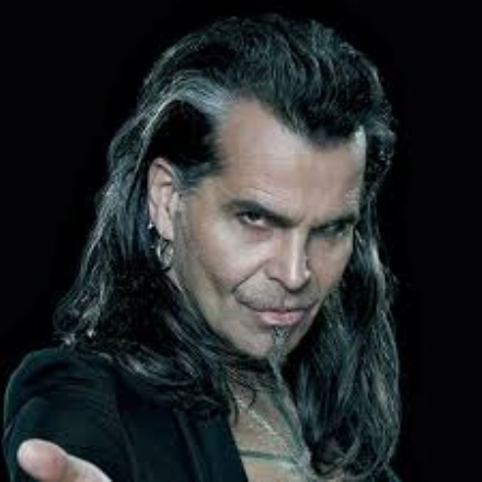 VENARIA - Il rocker Piero Pelù al Concordia con «Benvenuto al mondo tour»