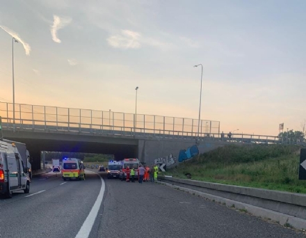 TRAGEDIA A NICHELINO - centauro 41enne di COLLEGNO morto in un incidente in tangenziale