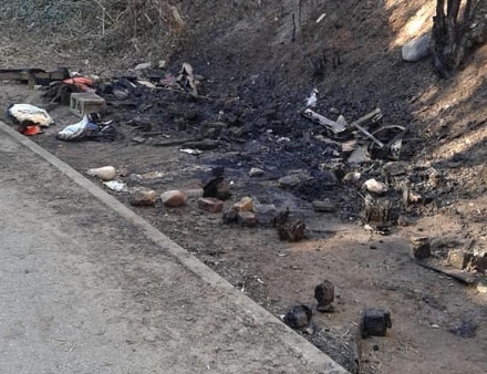 RIVOLI - Nuovamente bruciato il «villaggio felino» di via Rivalta. Tragaioli pensa alle telecamere