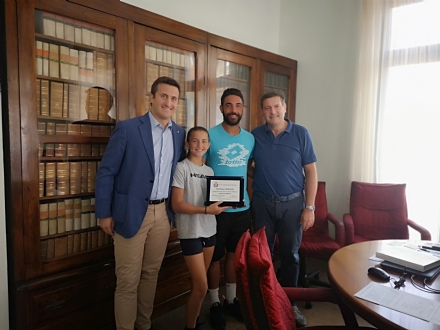 BORGARO - Campionessa regionale di tennis a 11 anni: premiata Elisa Casella