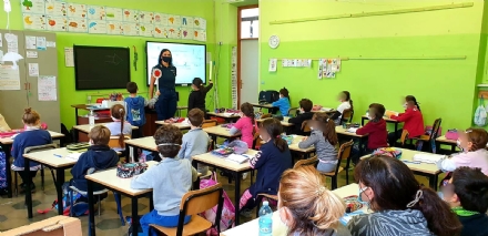 VENARIA - Ripartiti i progetti nelle scuole di Educazione Stradale, Civica e Legalità della Polizia Municipale