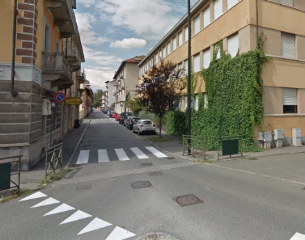 TRAGEDIA A VENARIA - Colpito da malore, muore in strada in via Barolo