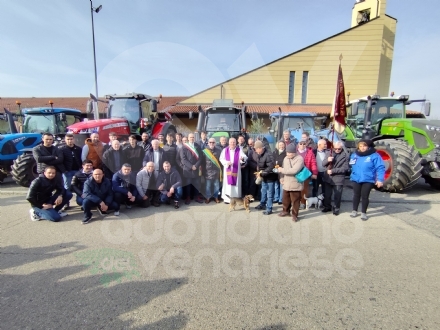 VENARIA - Celebrato Sant'Antonio Abate: tradizione rispettata - FOTO