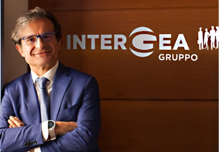 BORGARO - Dopo l'ottimo 2021, Intergea Gruppo dona mille euro a testa a tutto lo staff