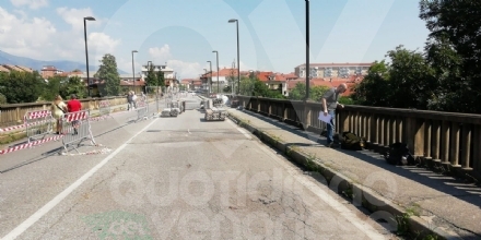 ALPIGNANO - Partiti questa mattina i primi interventi strutturali per il ponte