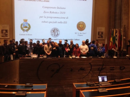 RIVOLI-VENARIA - Il Natta e lo Juvarra terzi alla finale del Campionato Italiano Zero Robotics