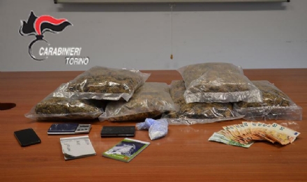 FIANO-ROBASSOMERO-CAFASSE - Arrestato l'operaio con il vizio dello spaccio: 3 kg di droga in casa