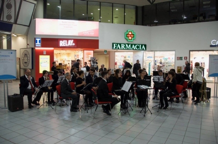 TORINO-CASELLE - «Festa della Musica» 2022, in aeroporto l'esibizione della Filarmonica «La Novella»