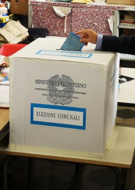 ELEZIONI AMMINISTRATIVE - L'affluenza alle ore 12