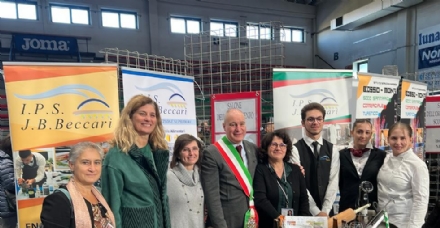 COLLEGNO - Oltre 1400 presenze per il «Salone dell'Orientamento scolastico»