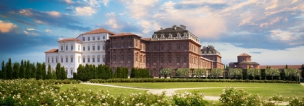 VENARIA - Boom di visitatori: e la Reggia fino al 30 amplia di un'ora gli orari di apertura