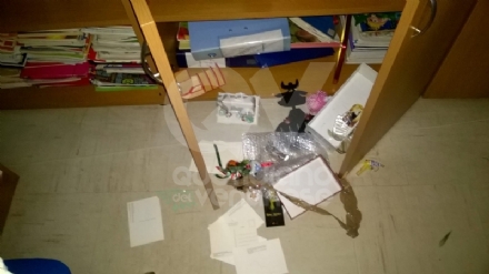 VENARIA - VANDALI ALLA DON MILANI - Schillaci (Pd): «Occorrono le telecamere» - FOTO