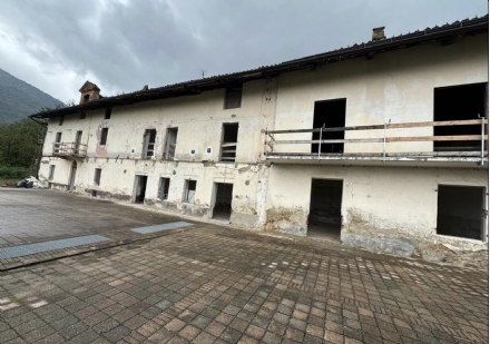 VAL DELLA TORRE - Entro l'estate la fine dei lavori nell'oratorio «Don Bronzino» - FOTO