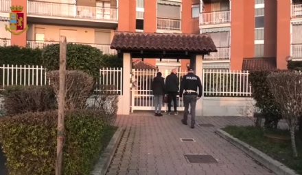 BORGARO-CASELLE - Per lo Stato era nullafacente e aveva diritto al reddito di cittadinanza: ma era un usuraio