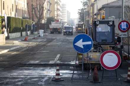 COLLEGNO - Dopo i lavori di Italgas e Open Fiber, via alle asfaltature in tutte le strade cittadine